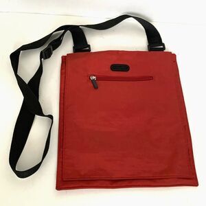 Baggallini NWOT Chili Red Flap Front Slim Profile Organizer Travel Crossbody Bag